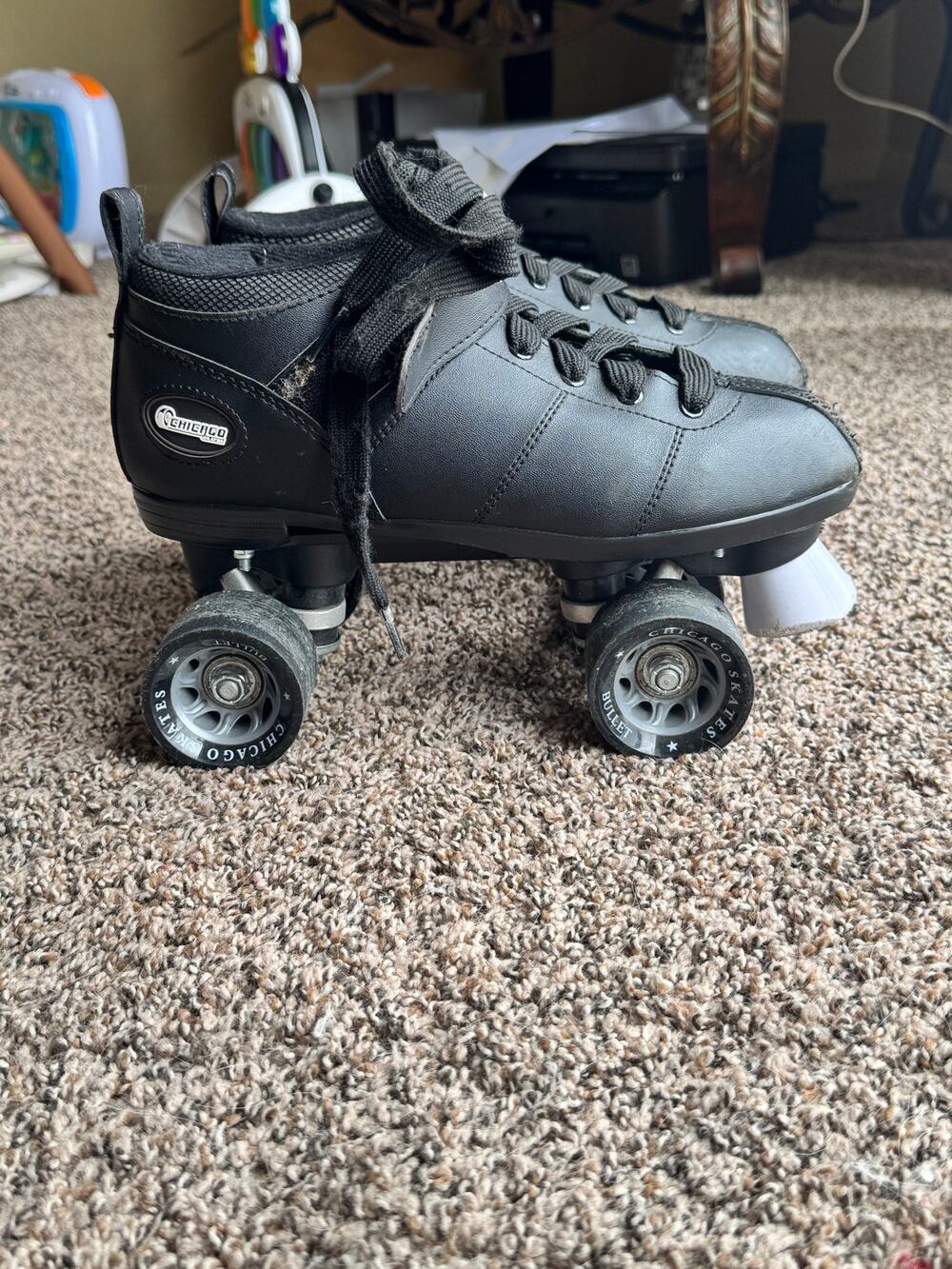Chicago Bullet Quad Roller Skates Youth Size 7 Black Strap Recreational Skates